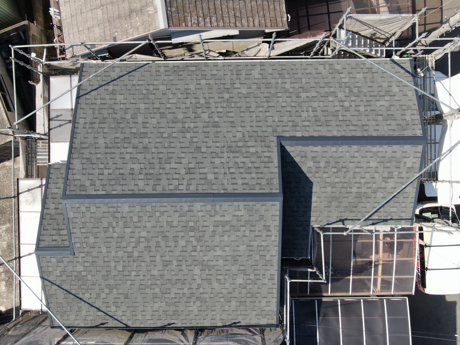 【和歌山市】　T様邸<br>『インディゴブルーの外壁にグレーの屋根が重厚感溢れる素敵な仕上がりに…✧₊°』6